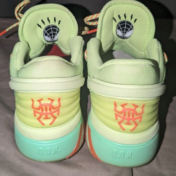 Adidas shoes Size 4.5 D.O.N. Issue 2 x Marvel Spidey Sense 2020 - Picture 7 of 9